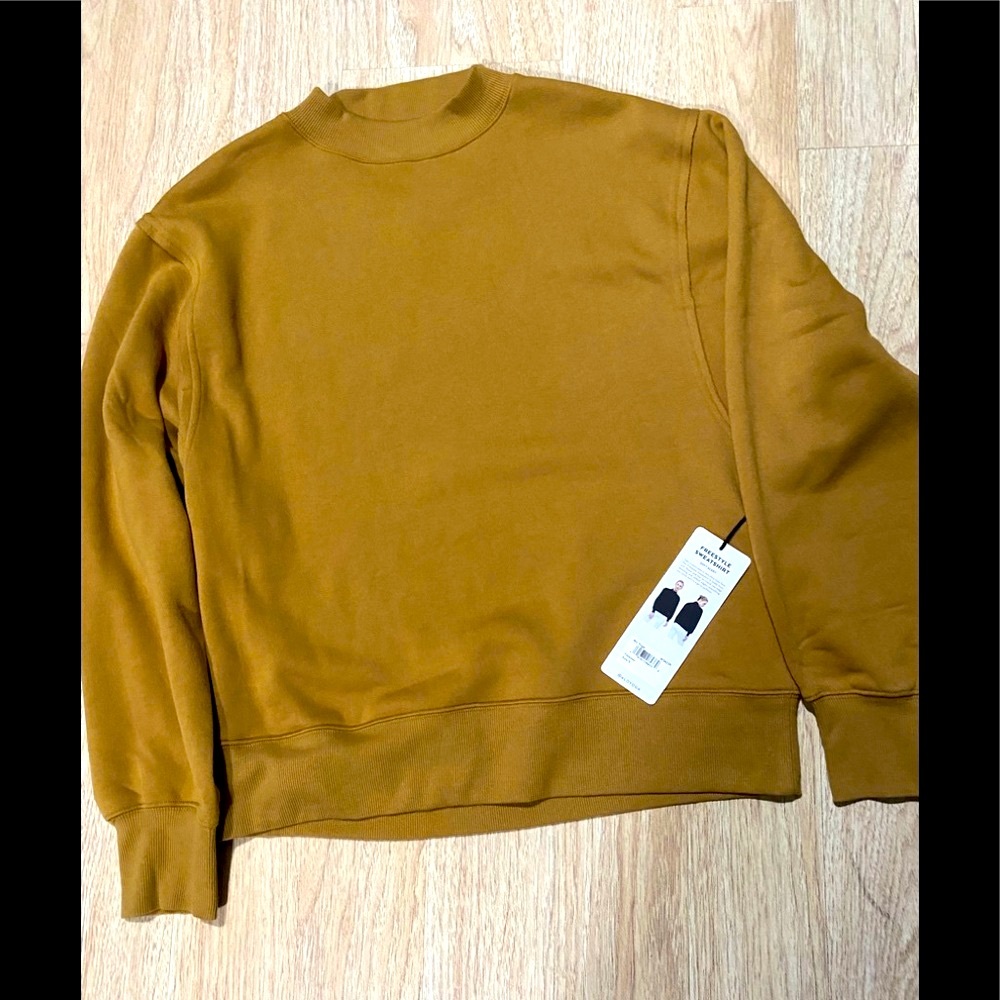 Alo Yoga Freestyle Sweatshirt caramel color